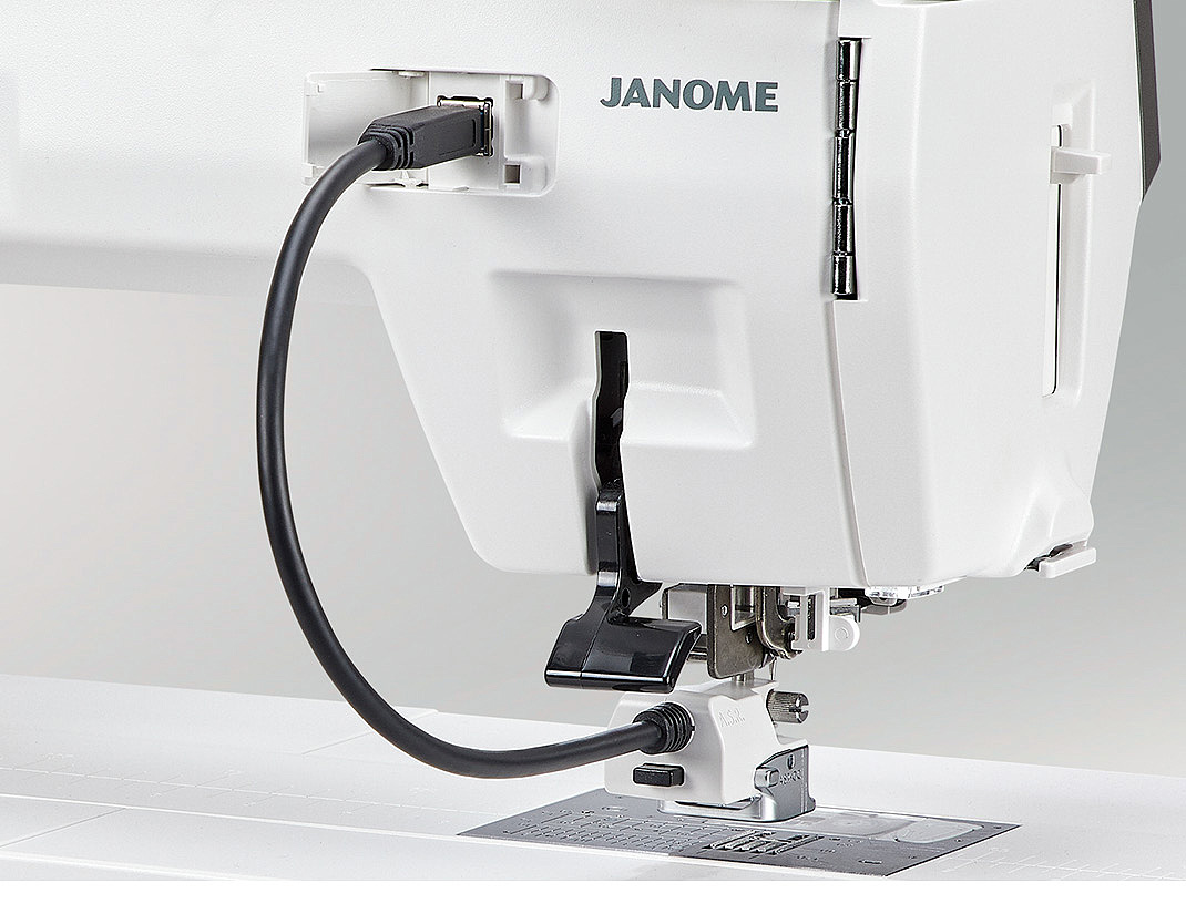 Janome Memory Craft 9480 QCP Symaskinsbodenbutik.se